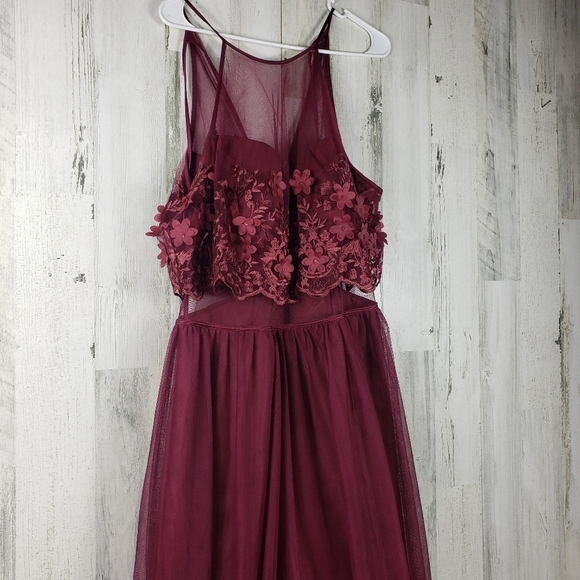 New teeze me burgundy lace flower spaghetti strap formal dress women's size 14 - Picture 5 of 16